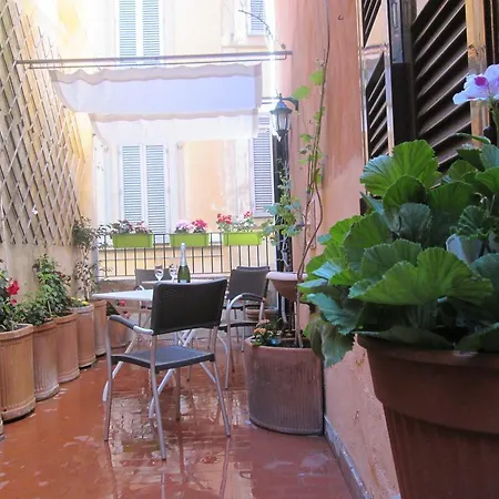 Trevi Elegance Guest house